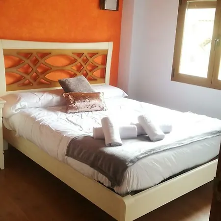 Casa Navarra Ages
